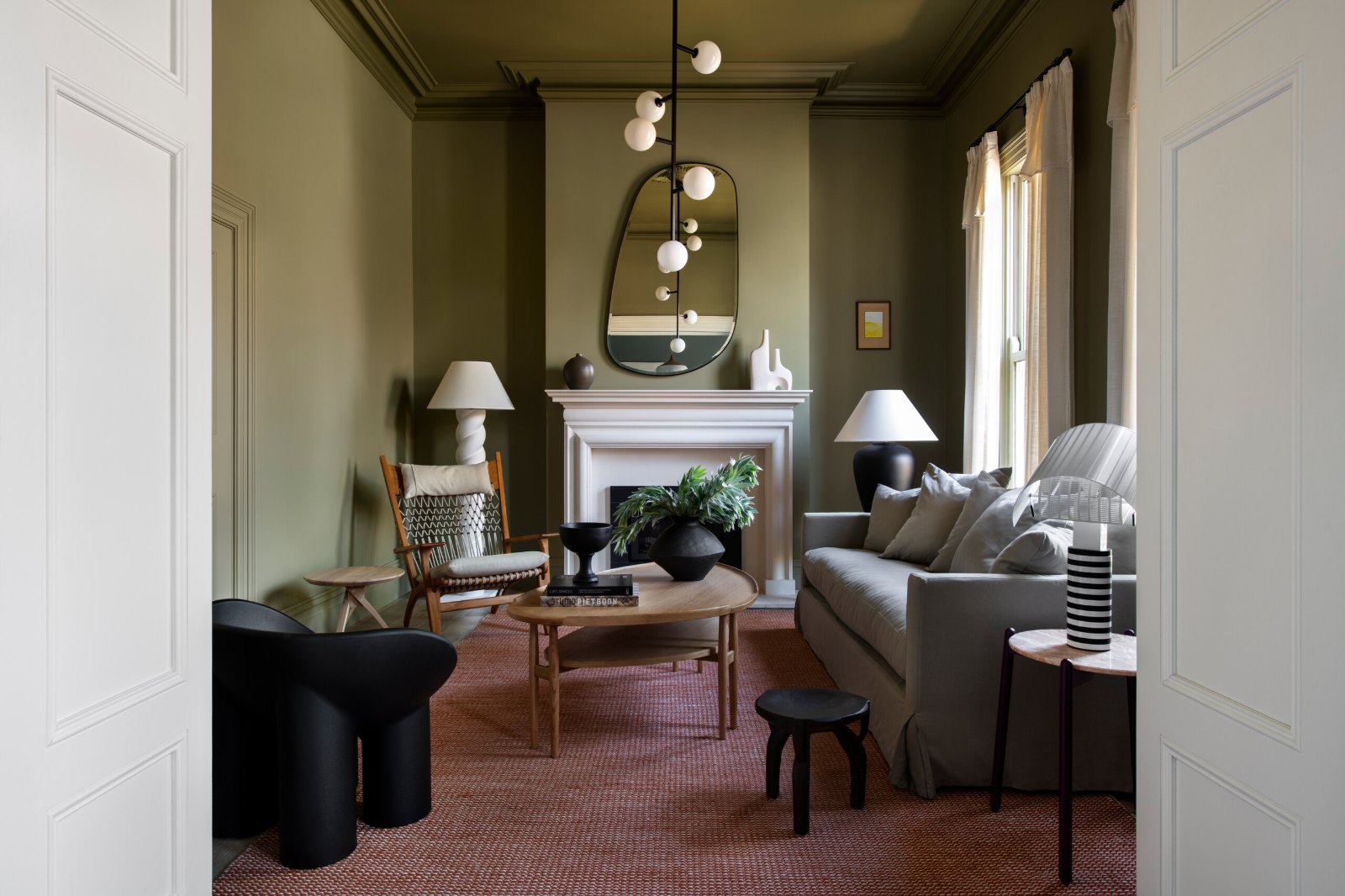 Camberwell Mews, living room