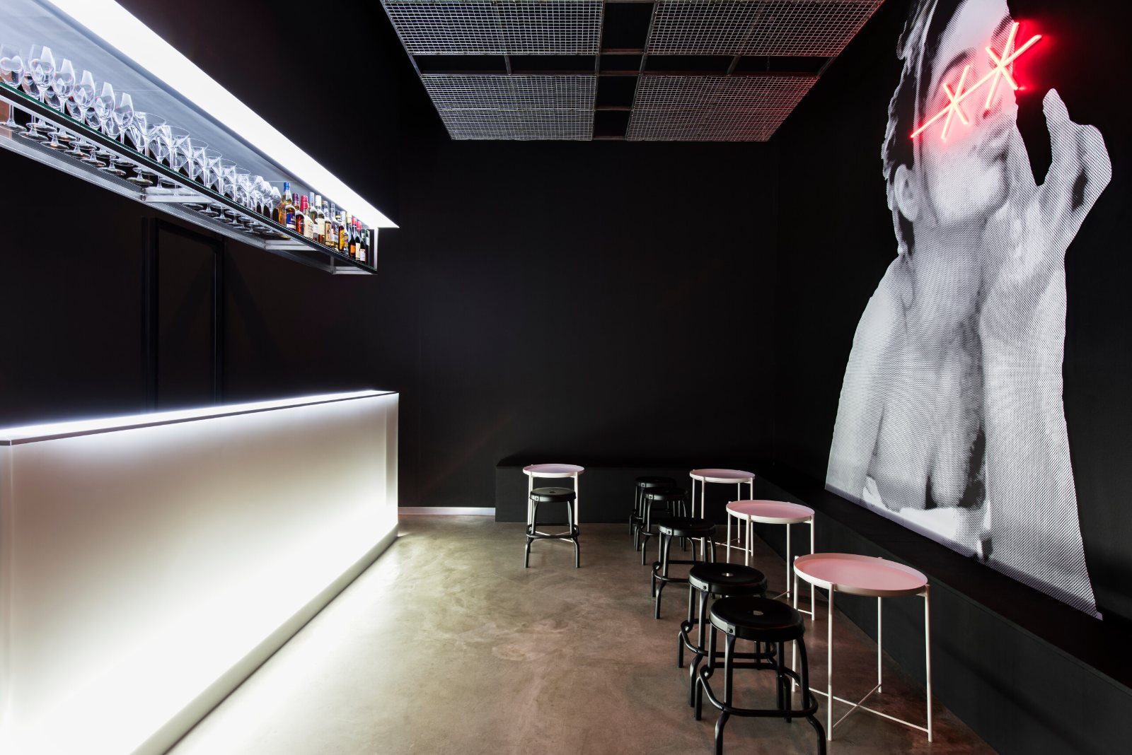 F*IT Gym, bar and lounge