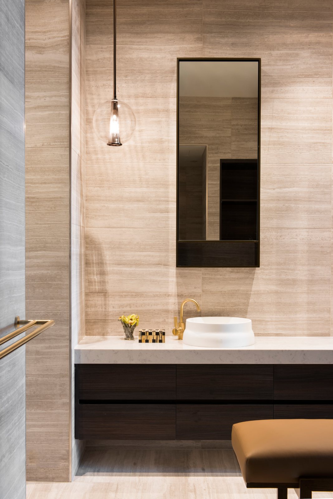 Southbank Pied-à-Terre bathroom vanity with a mirror and a pendant light