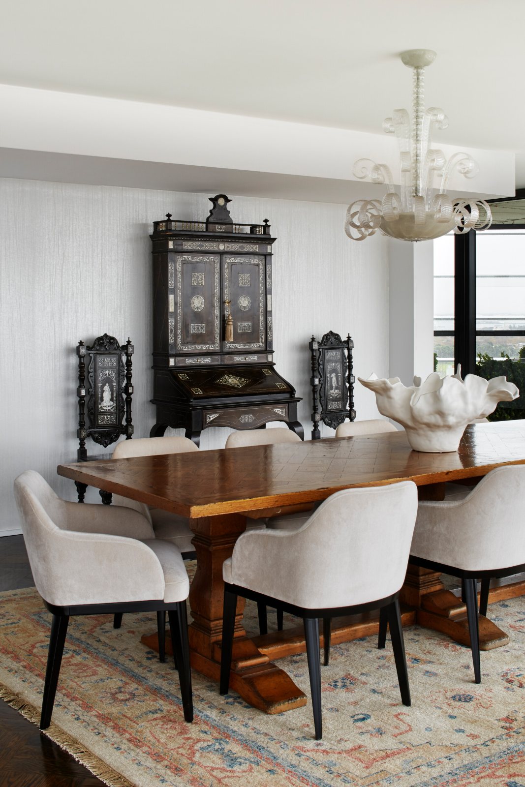 St Kilda Road Penthouse, dining room